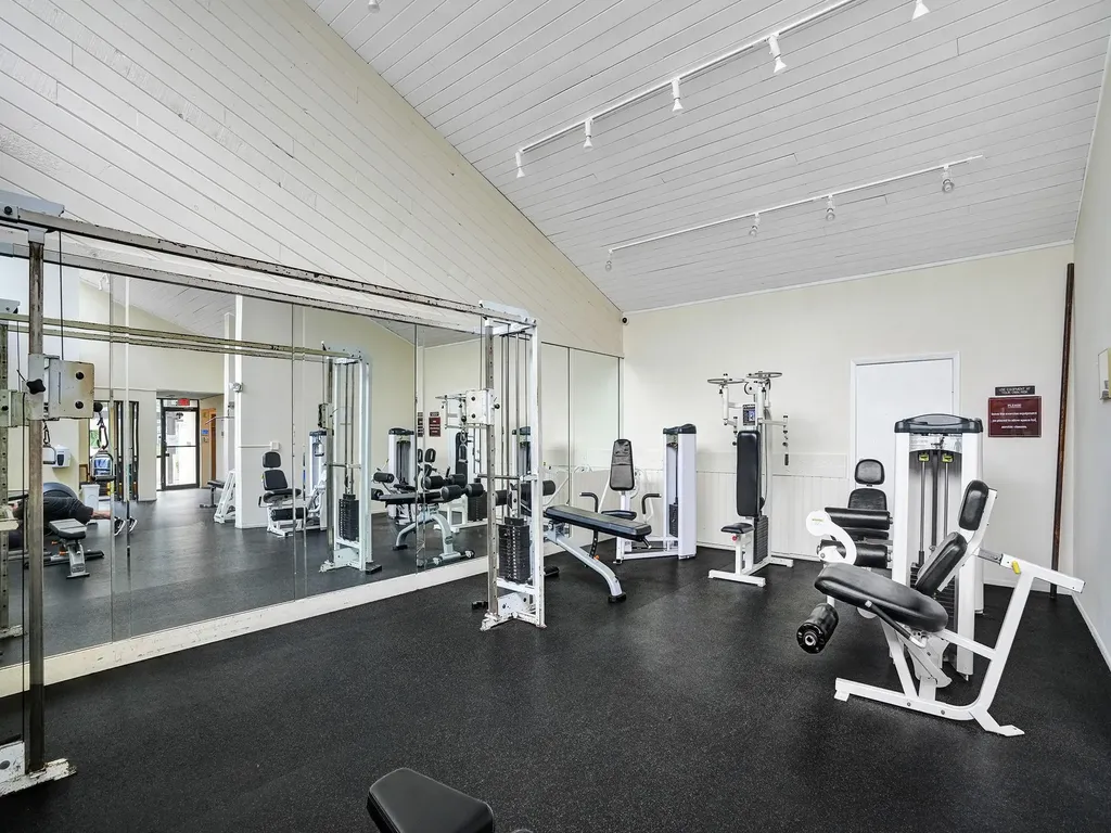 2208 S Cypress Bend Drive Pompano Beach FL 33069
