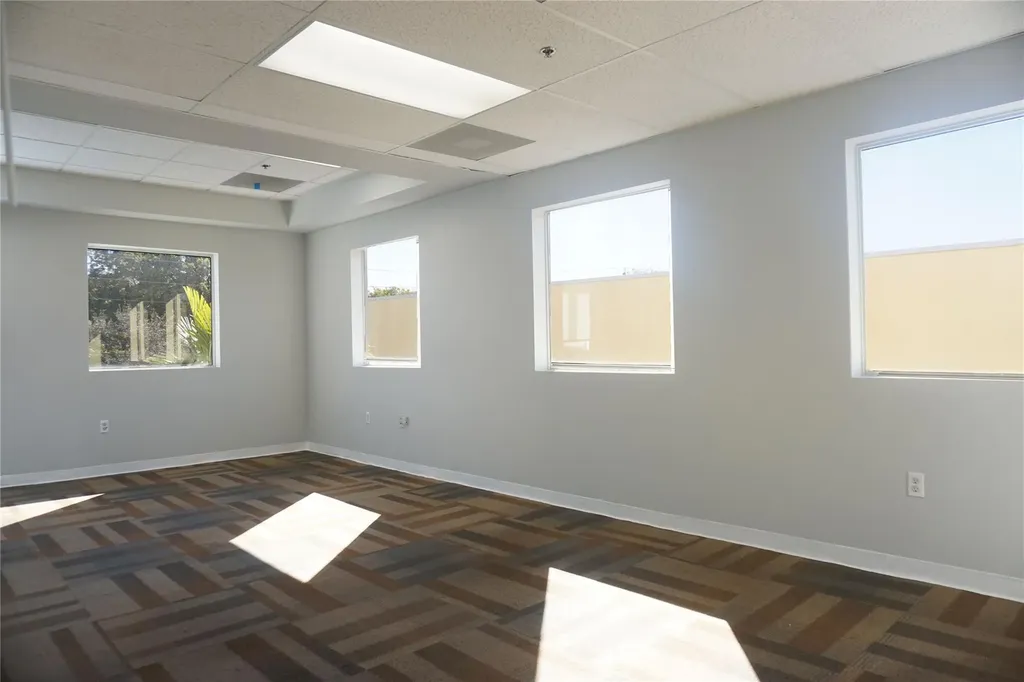 2425 N University Drive Coral Springs FL 33065