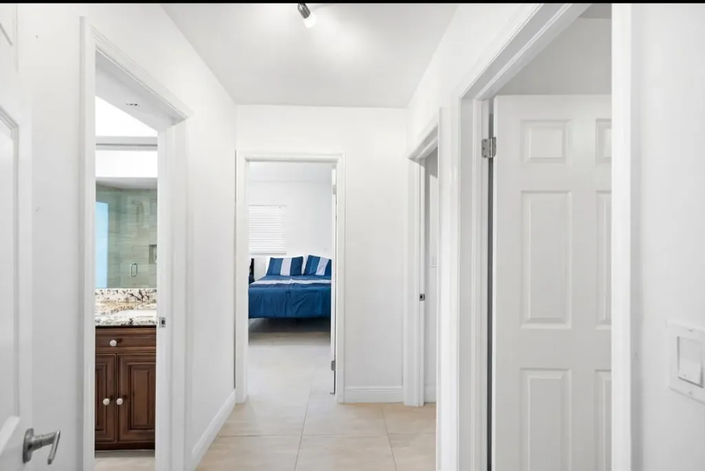 5921 SW 17th Court Plantation FL 33317