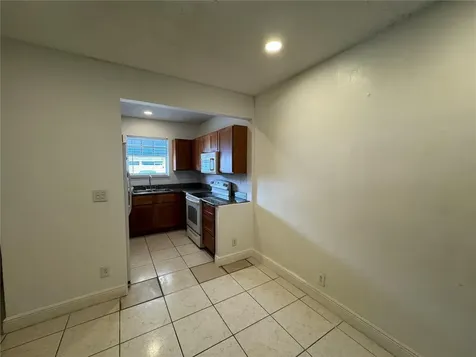 2452 Taylor Street Hollywood FL 33020