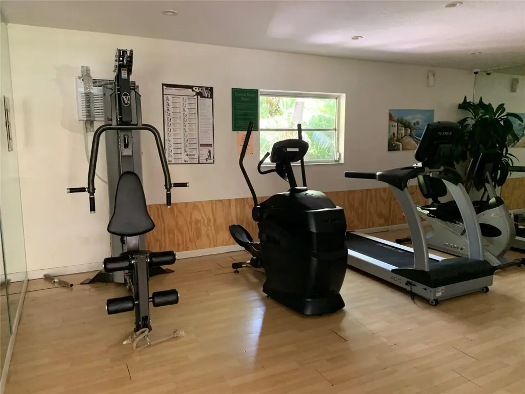 5168 NE 6th Avenue Fort Lauderdale FL 33334