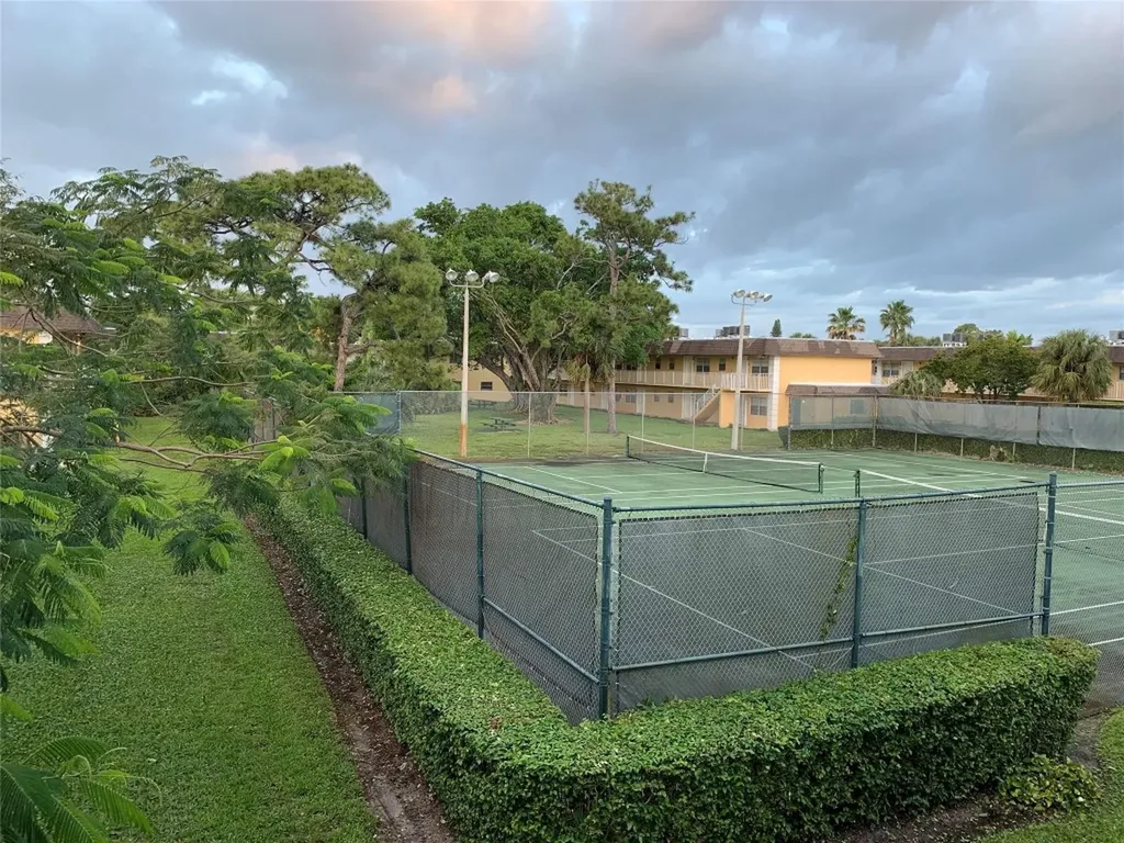 5168 NE 6th Avenue Fort Lauderdale FL 33334