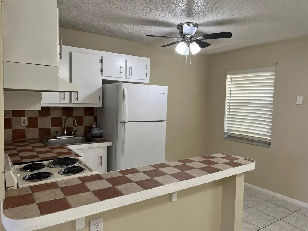 5168 NE 6th Avenue Fort Lauderdale FL 33334
