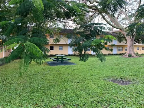 5168 NE 6th Avenue Fort Lauderdale FL 33334