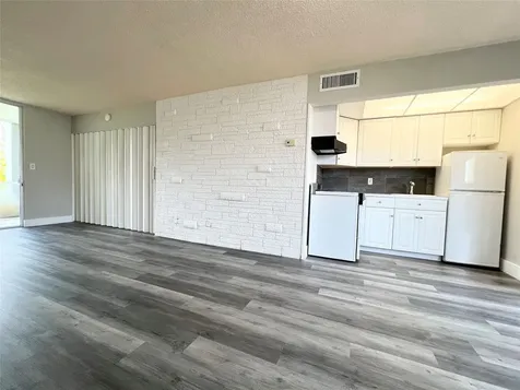 777 SE 2nd Avenue Deerfield Beach FL 33441