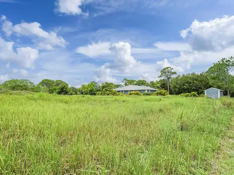 4140 48th Street Vero Beach FL 32967
