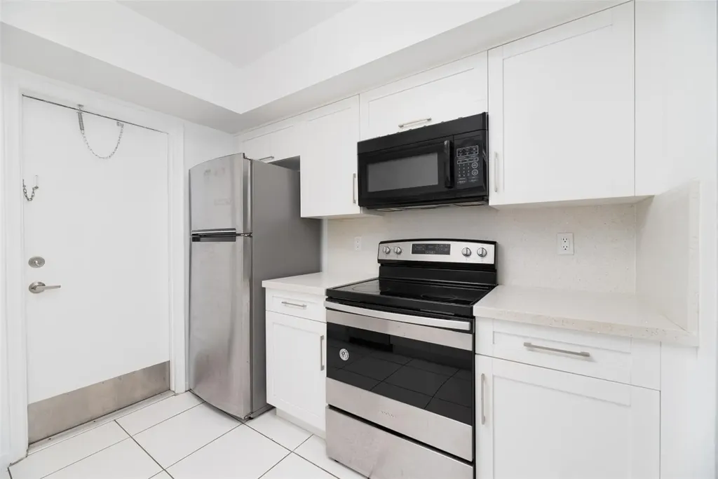 3716 Polk Street Hollywood FL 33021