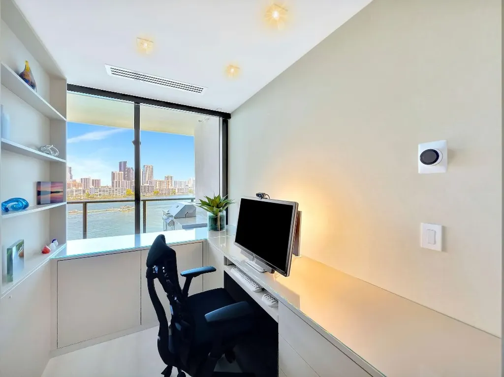 5000 Island Estates Drive Aventura FL 33160