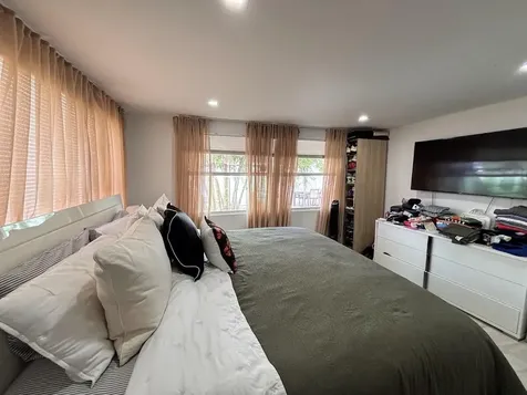 1571 NE 28th Court Pompano Beach FL 33064