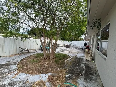 1571 NE 28th Court Pompano Beach FL 33064