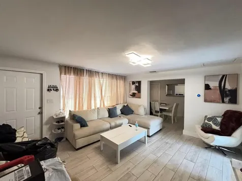 1571 NE 28th Court Pompano Beach FL 33064