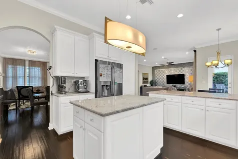 10250 Peninsula Place Parkland FL 33076