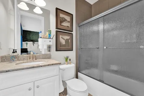 10250 Peninsula Place Parkland FL 33076