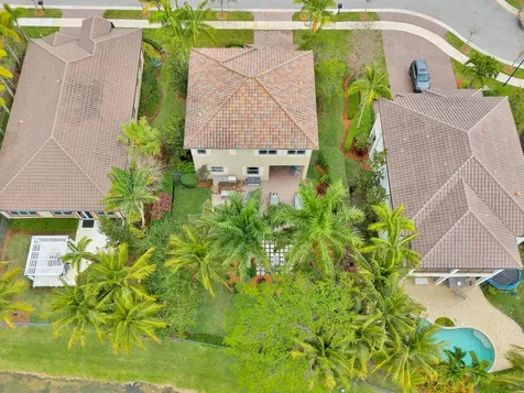 10250 Peninsula Place Parkland FL 33076