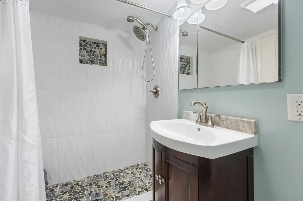 2900 NE 14th Street Causeway Pompano Beach FL 33062