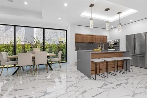 1621 E Broward Boulevard Fort Lauderdale FL 33301