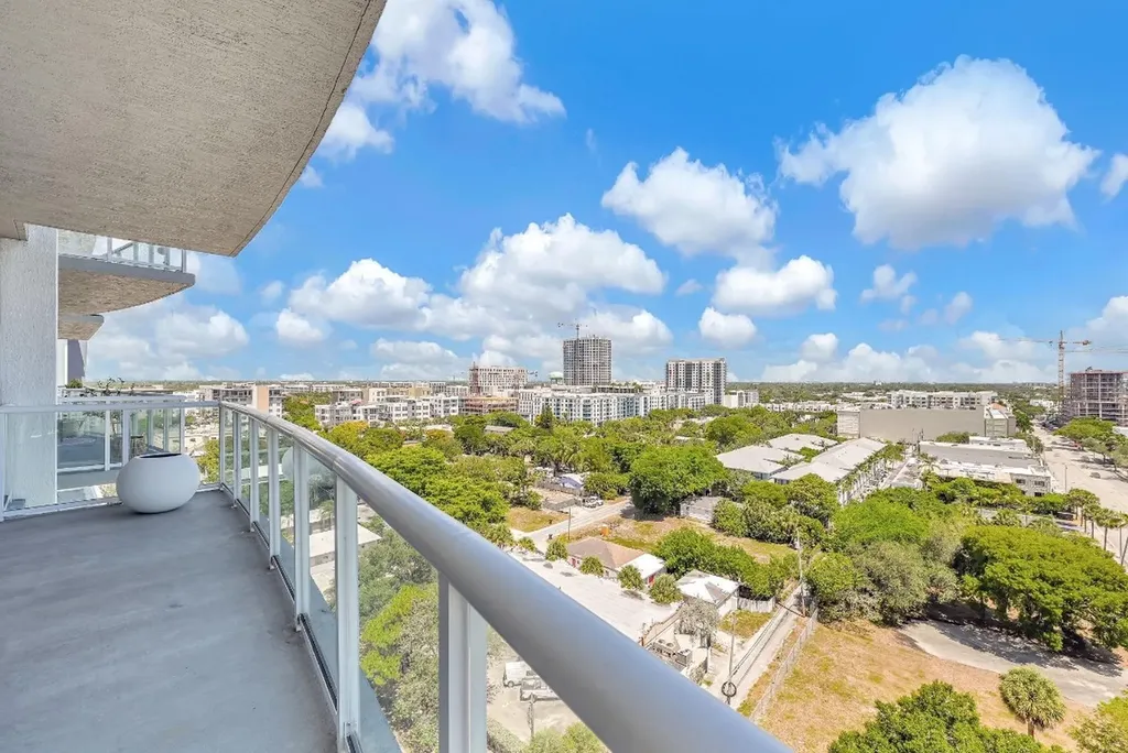 315 NE 3rd Avenue Fort Lauderdale FL 33301