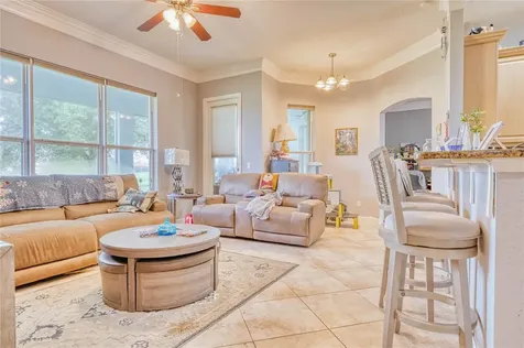 422 NW Dover Court Port St Lucie FL 34983