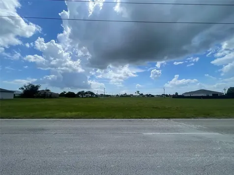 2616 Santa Barbara Boulevard Cape Coral FL 33993