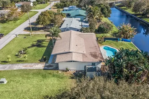 573 Wimbrow Drive Sebastian FL 32958