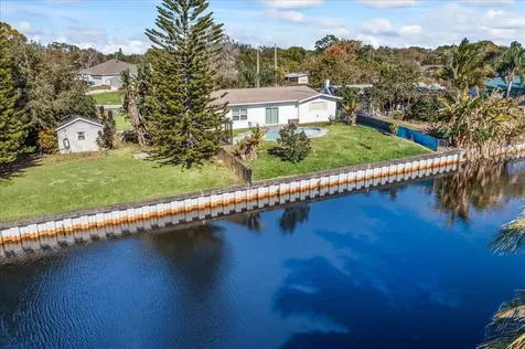 573 Wimbrow Drive Sebastian FL 32958