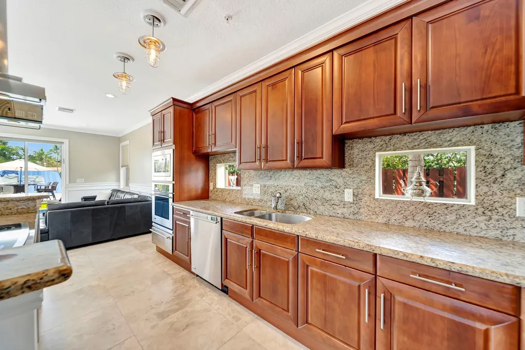 1368 Bayview Drive Fort Lauderdale FL 33304