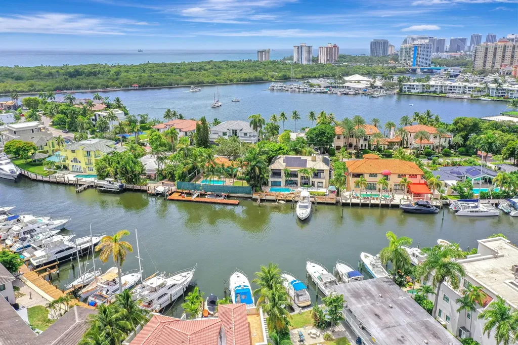 1368 Bayview Drive Fort Lauderdale FL 33304