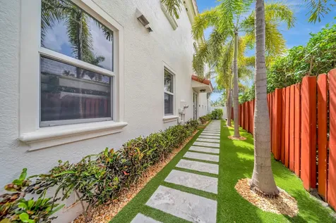 1368 Bayview Drive Fort Lauderdale FL 33304