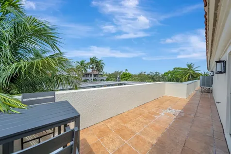 1368 Bayview Drive Fort Lauderdale FL 33304