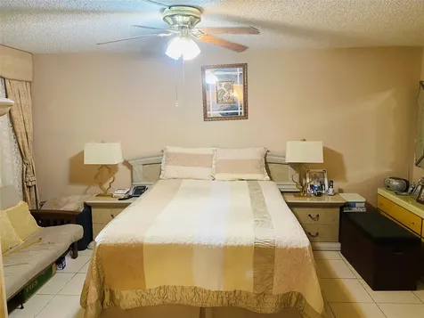 7850 W Mcnab Road Tamarac FL 33321