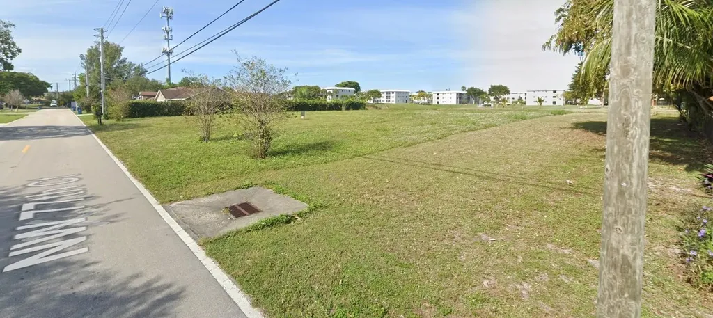 5531 NW 77th Court Pompano Beach FL 33073