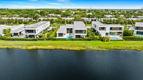16768 Natures Way Weston FL 33326