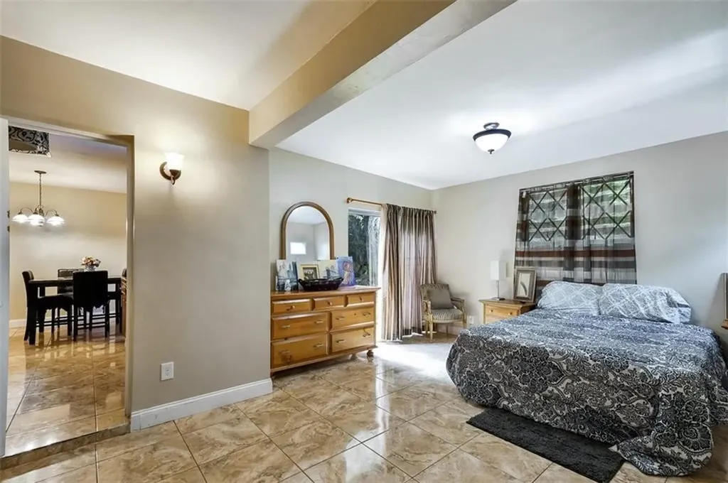 617 Lakeside Harbour Boynton Beach FL 33435