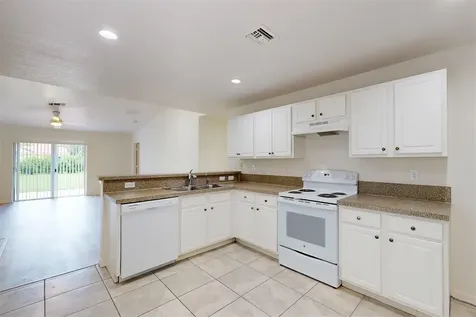5563 55th Terrace Vero Beach FL 32967