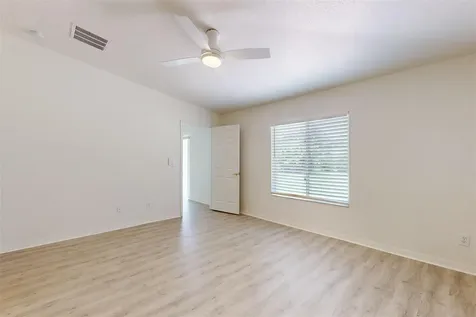5563 55th Terrace Vero Beach FL 32967