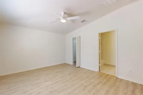 5563 55th Terrace Vero Beach FL 32967