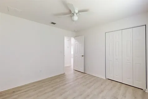 5563 55th Terrace Vero Beach FL 32967