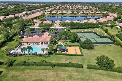 5563 55th Terrace Vero Beach FL 32967