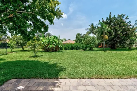 5563 55th Terrace Vero Beach FL 32967