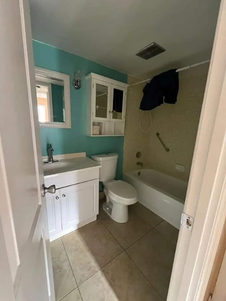 8200 Sunrise Lakes Boulevard Sunrise FL 33322