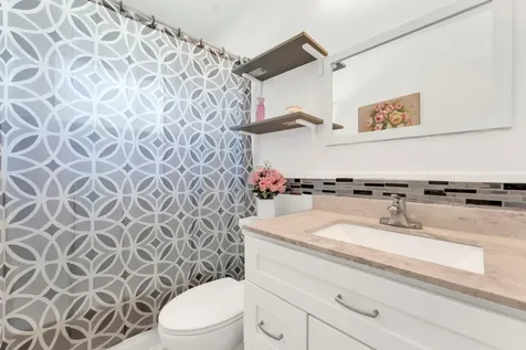 4920 NW 55th Street Tamarac FL 33319