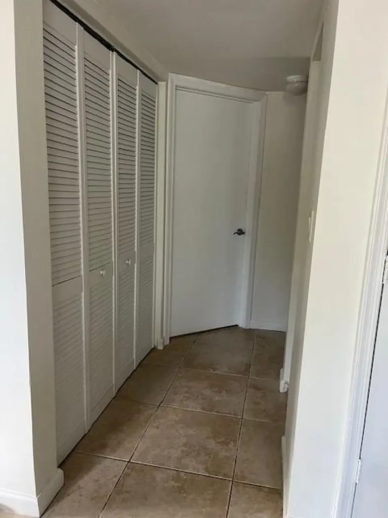 1000 Crystal Way Delray Beach FL 33444