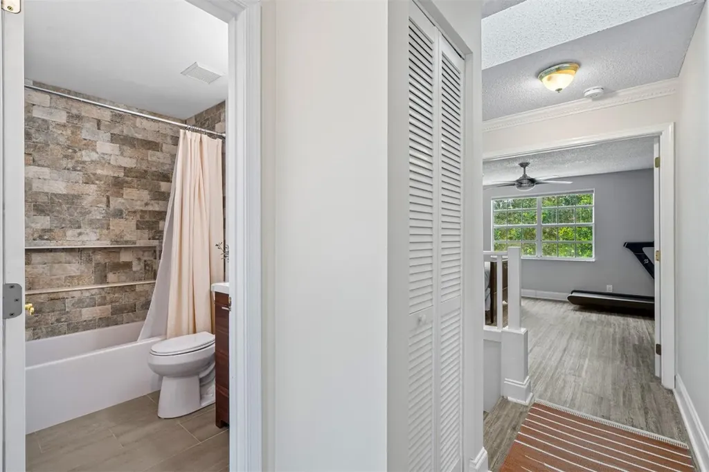 8 Governors Court Palm Beach Gardens FL 33418