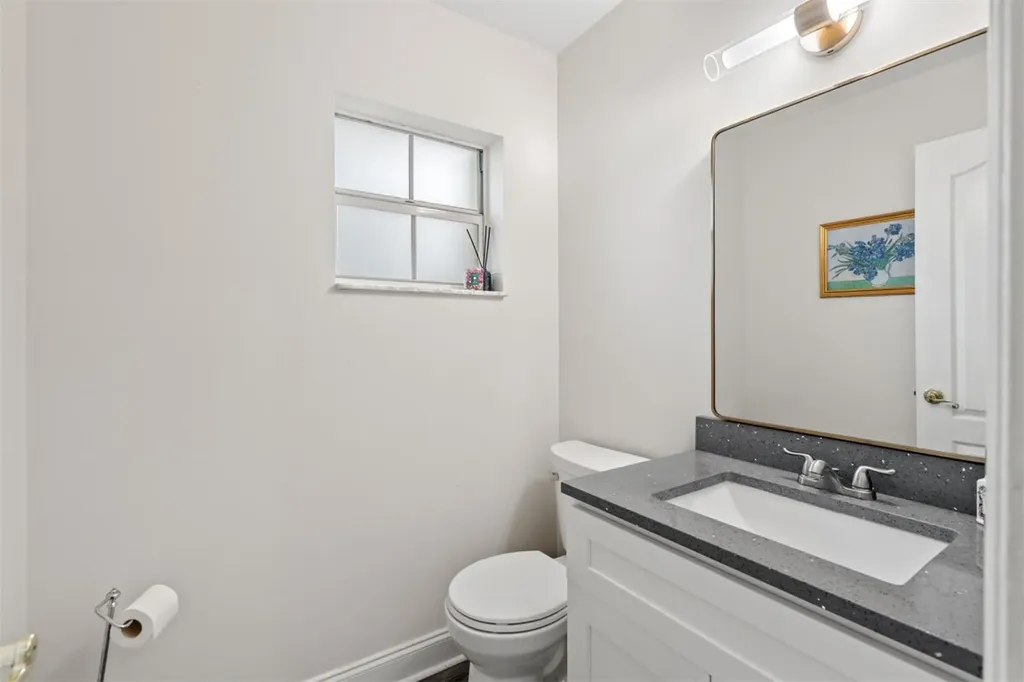 8 Governors Court Palm Beach Gardens FL 33418