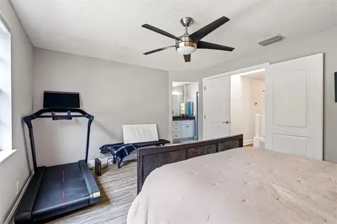 8 Governors Court Palm Beach Gardens FL 33418