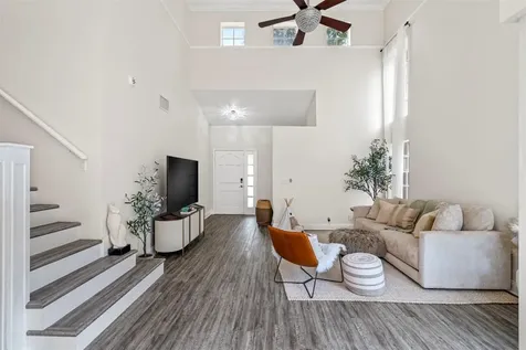 8 Governors Court Palm Beach Gardens FL 33418