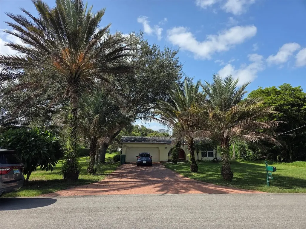 14631 SW 21st Street Davie FL 33325