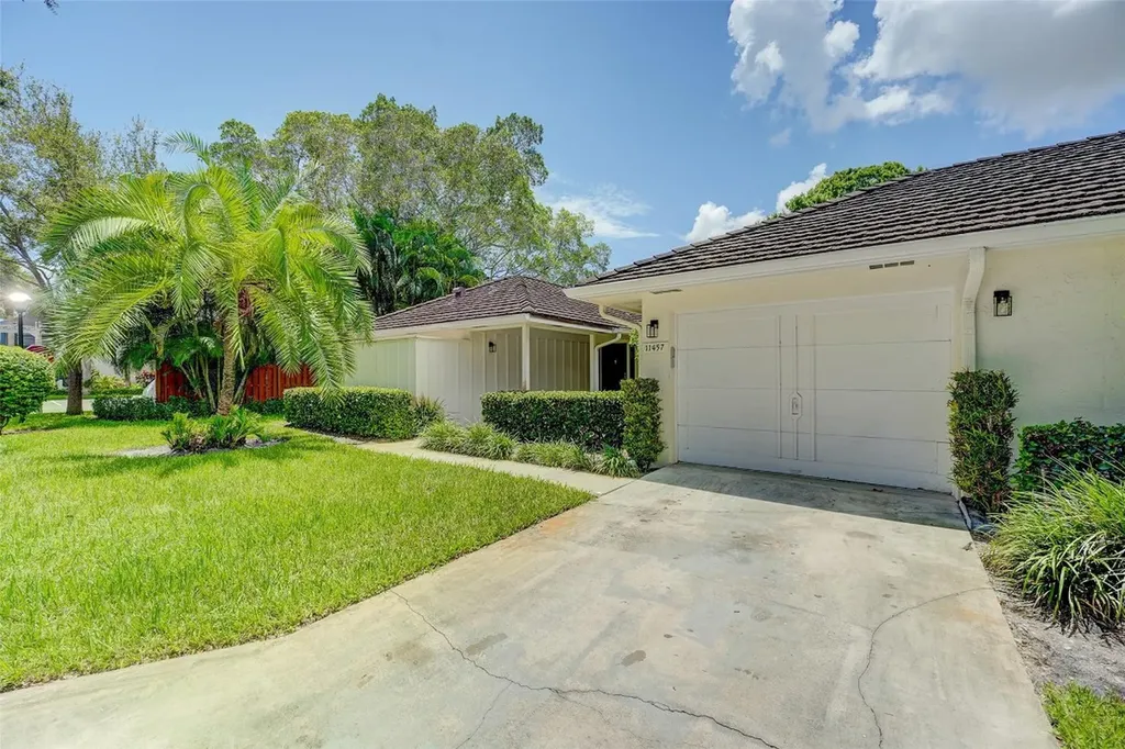 11457 Shady Oaks Lane North Palm Beach FL 33408