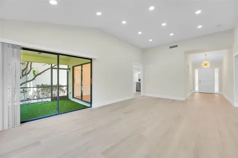 11457 Shady Oaks Lane North Palm Beach FL 33408