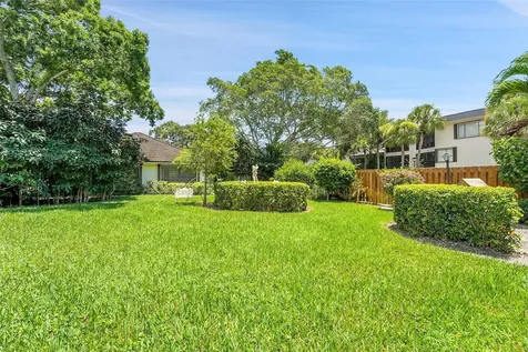 11457 Shady Oaks Lane North Palm Beach FL 33408